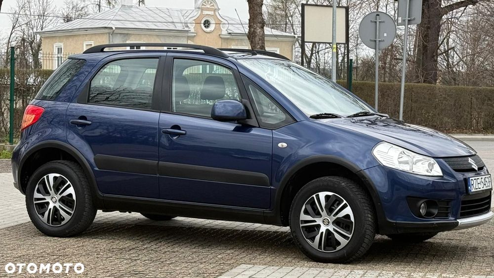 Suzuki SX4 1.6 VVT 4x4 Comfort - 35