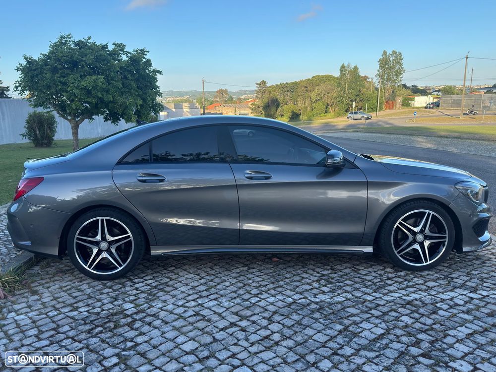 Mercedes-Benz CLA 220 d 7G-DCT AMG Line - 4