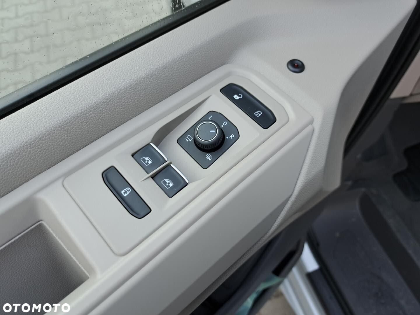 Volkswagen multivan "EDITION" L2; 2,0TSI OPF, 150kW/204KM 7-bieg. DSG r.o: 3124 mm - 11