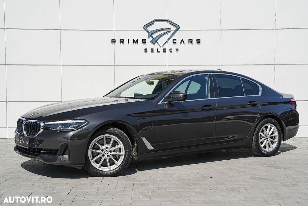 BMW Seria 5 530e xDrive AT PHEV - 28