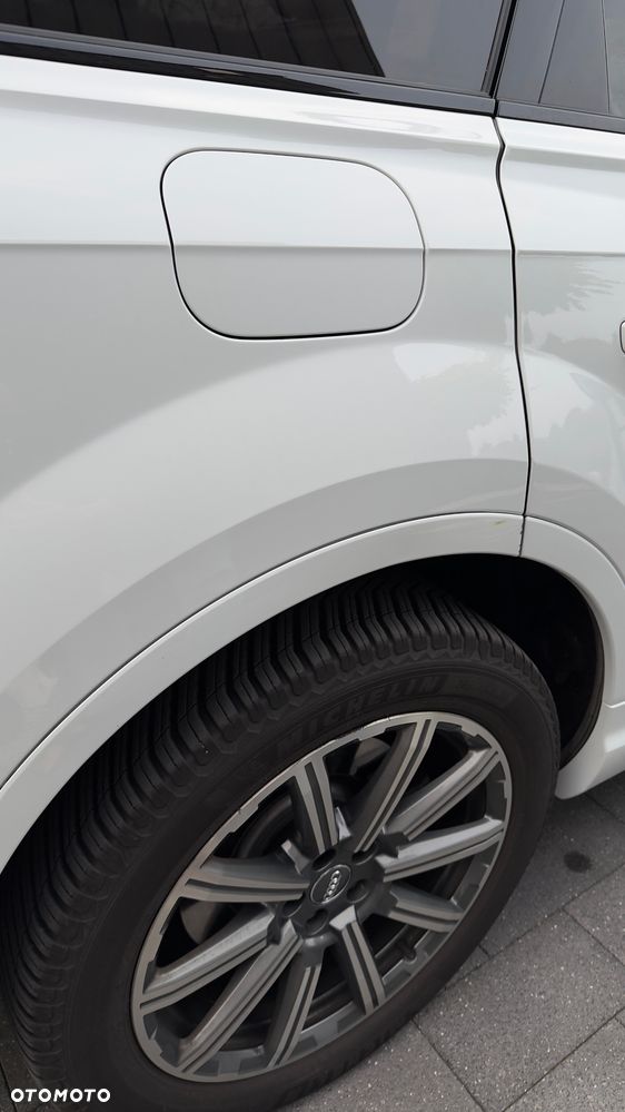 Audi Q7 - 10