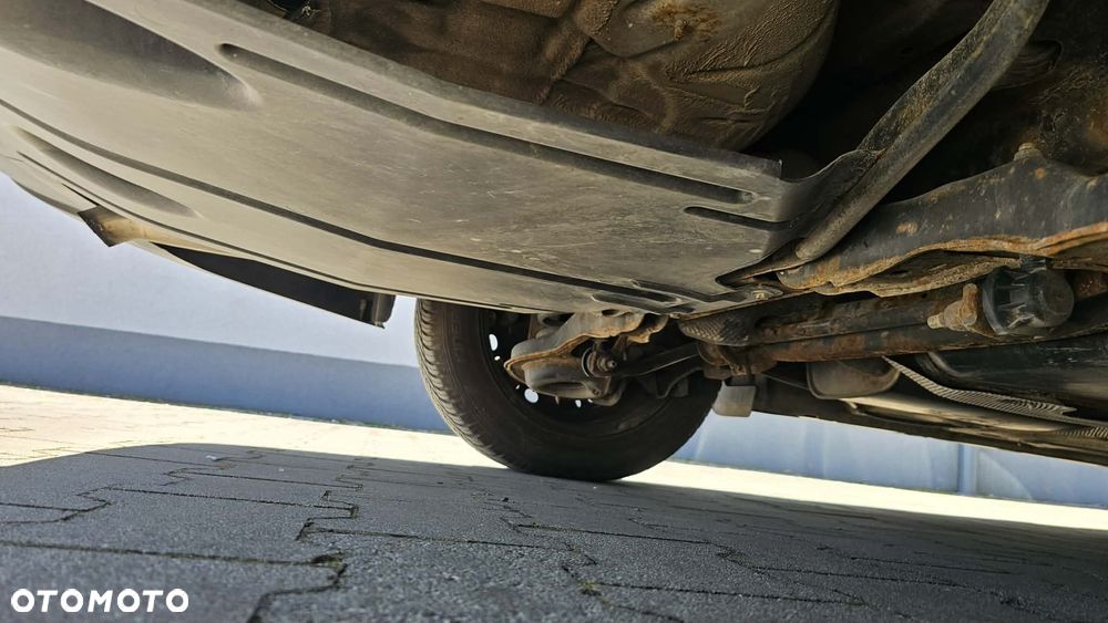 Ford Focus 1.6 TDCi DPF Titanium - 27