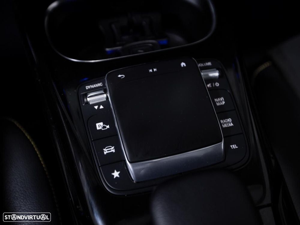Mercedes-Benz CLA 45 AMG S Shooting Brake 4Matic+ - 35