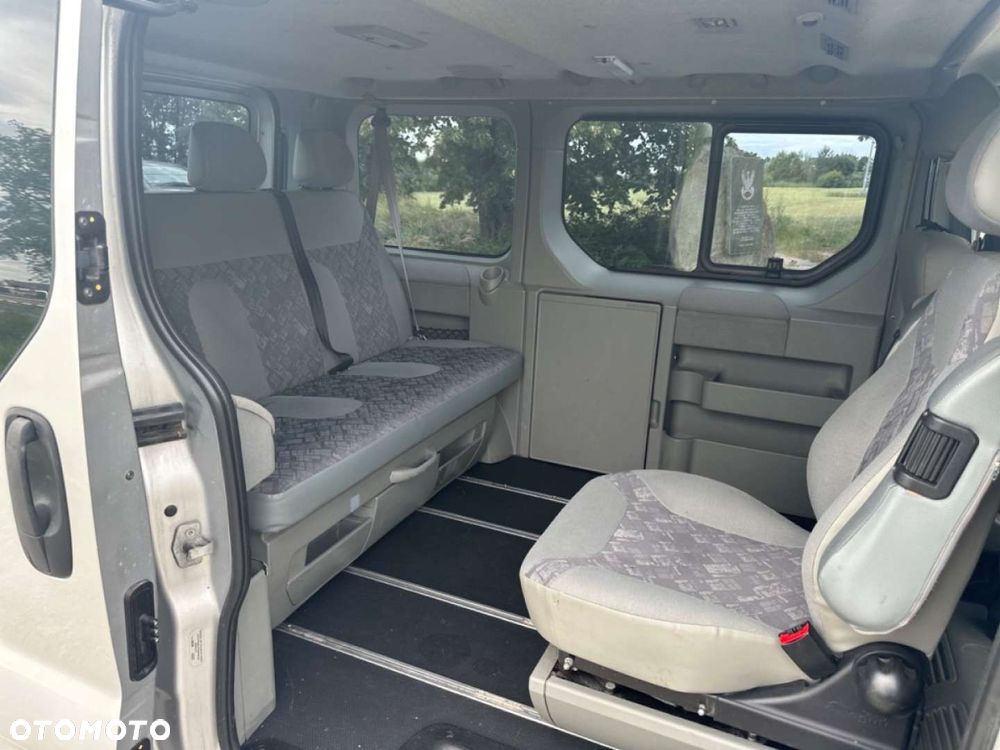 Opel Vivaro - 5