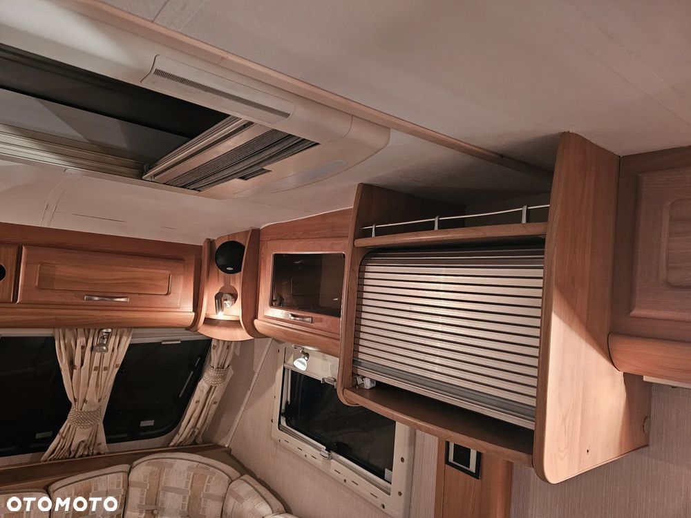 Hobby - FLEETWOOD. DMC-1350. WŁĄCZ FILMIK ! WERSJA VIP ! 2 SYPIALNIE. 4-6 os. ŁAZIENKA. NOWY SOLAR i PRZEDSIONEK ! - 19