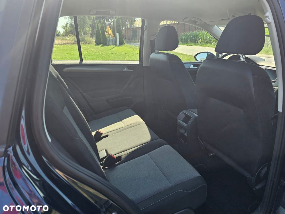 Volkswagen Golf Sportsvan - 15