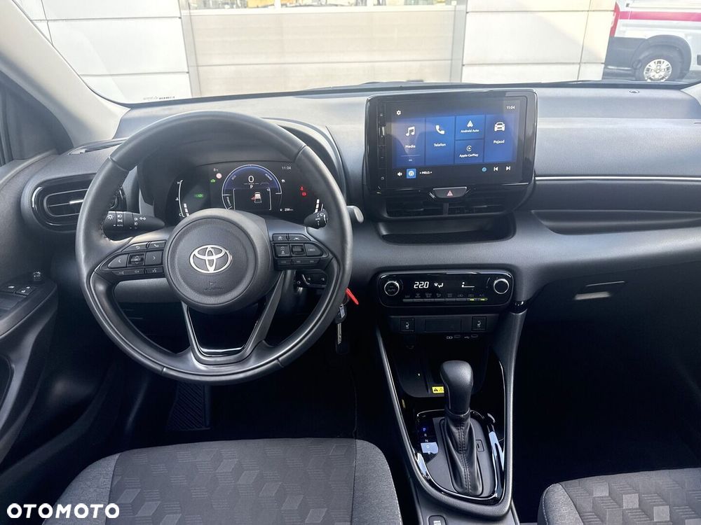 Toyota Yaris Hybrid 1.5 Style - 17