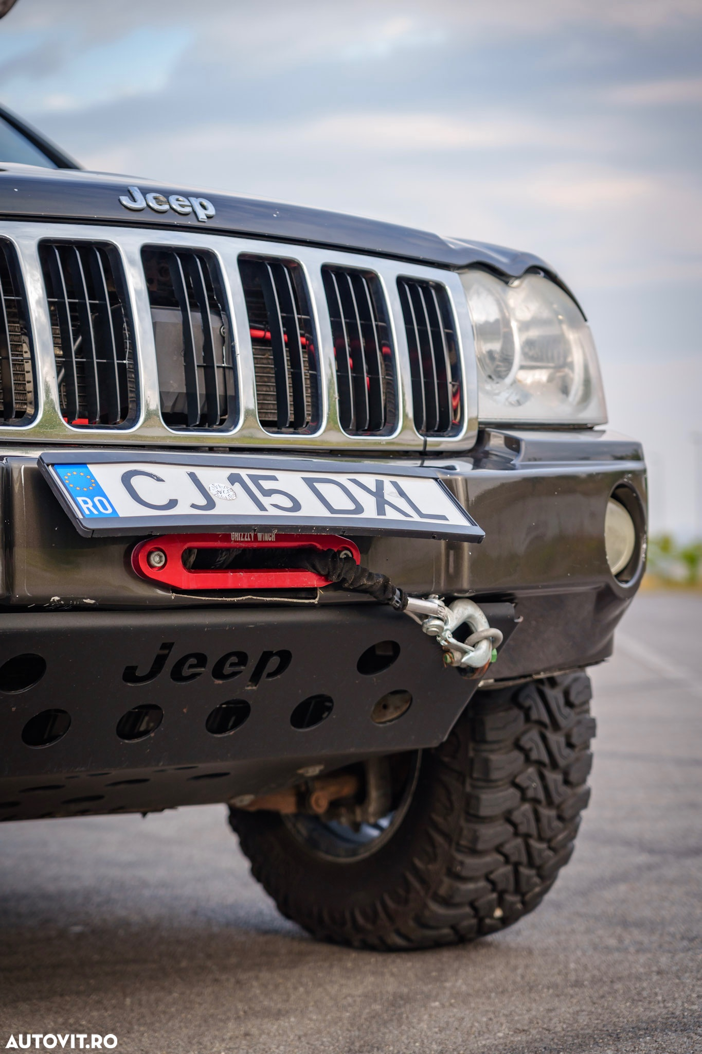 Jeep Grand Cherokee - 4