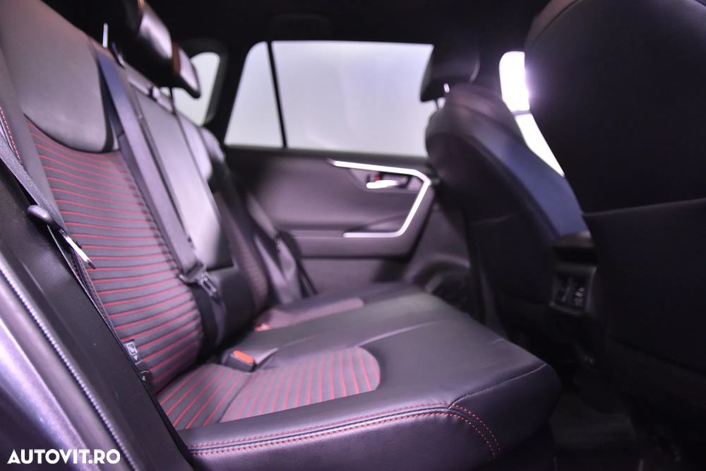 Toyota RAV4 - 13