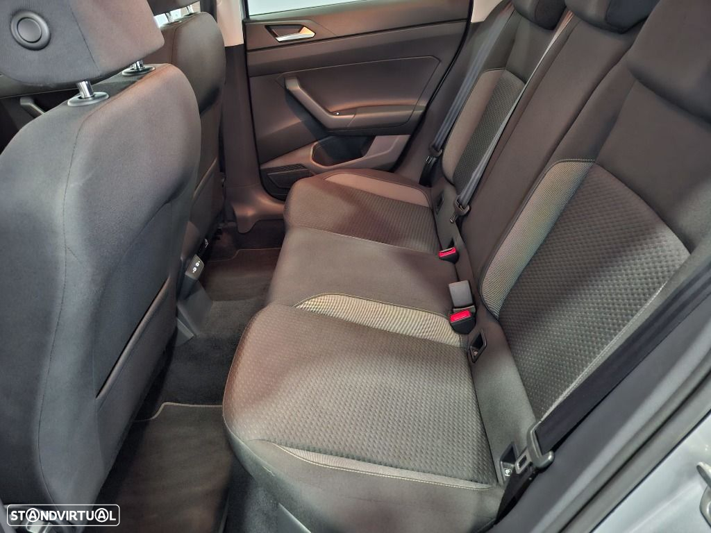 VW Polo 1.0 TSI Urban - 14