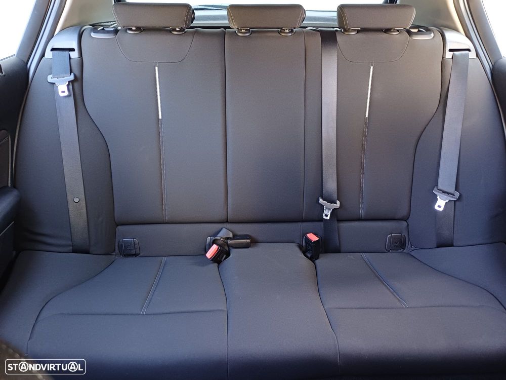 BMW 116 d EDynamics Line Sport - 8