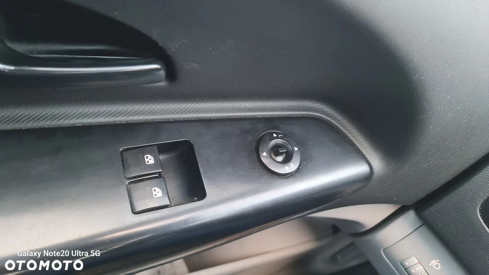 Kia Ceed 2.0 crdi Optimum - 10