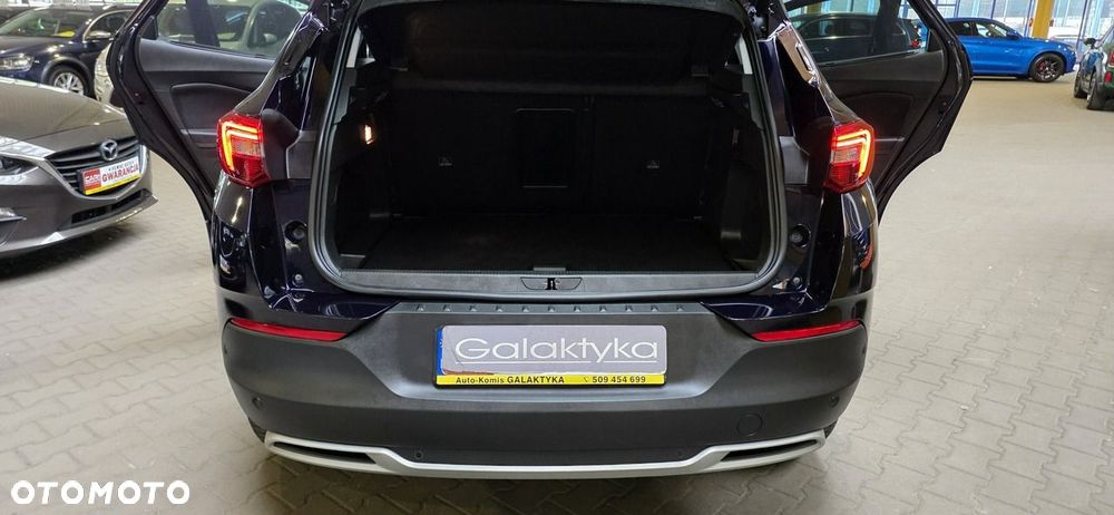Opel Grandland X - 17
