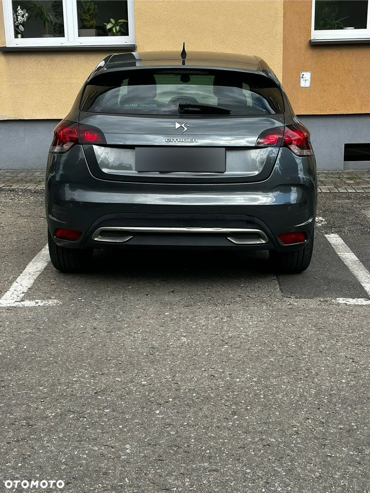Citroën DS4 1.6 HDi SoChic - 18