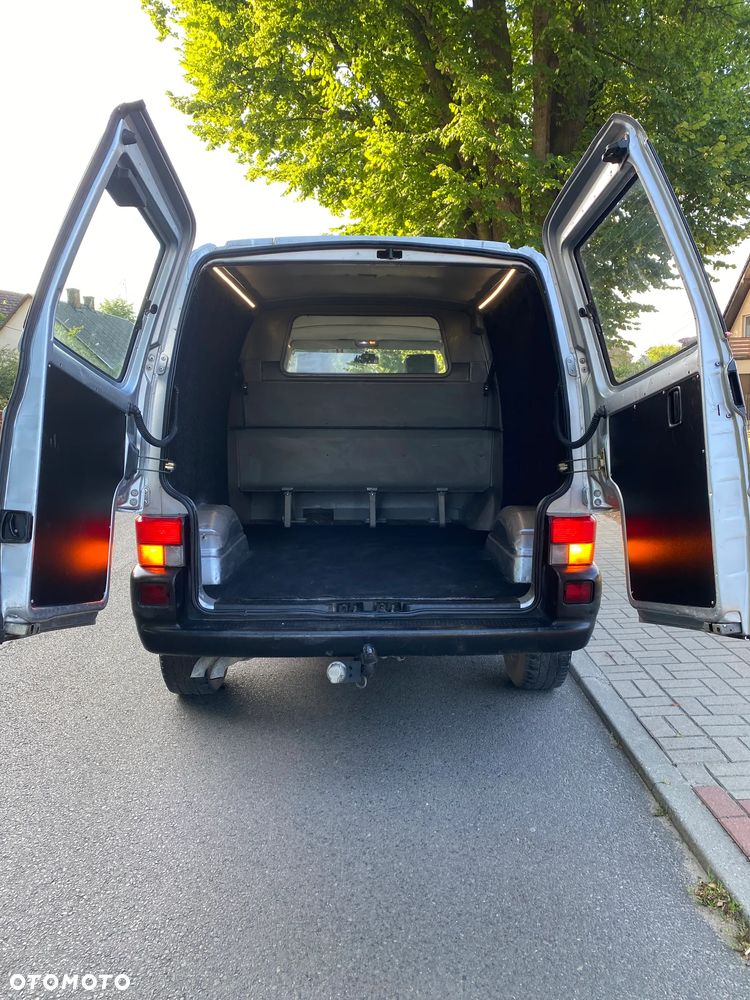 Volkswagen Transporter T4 - 6