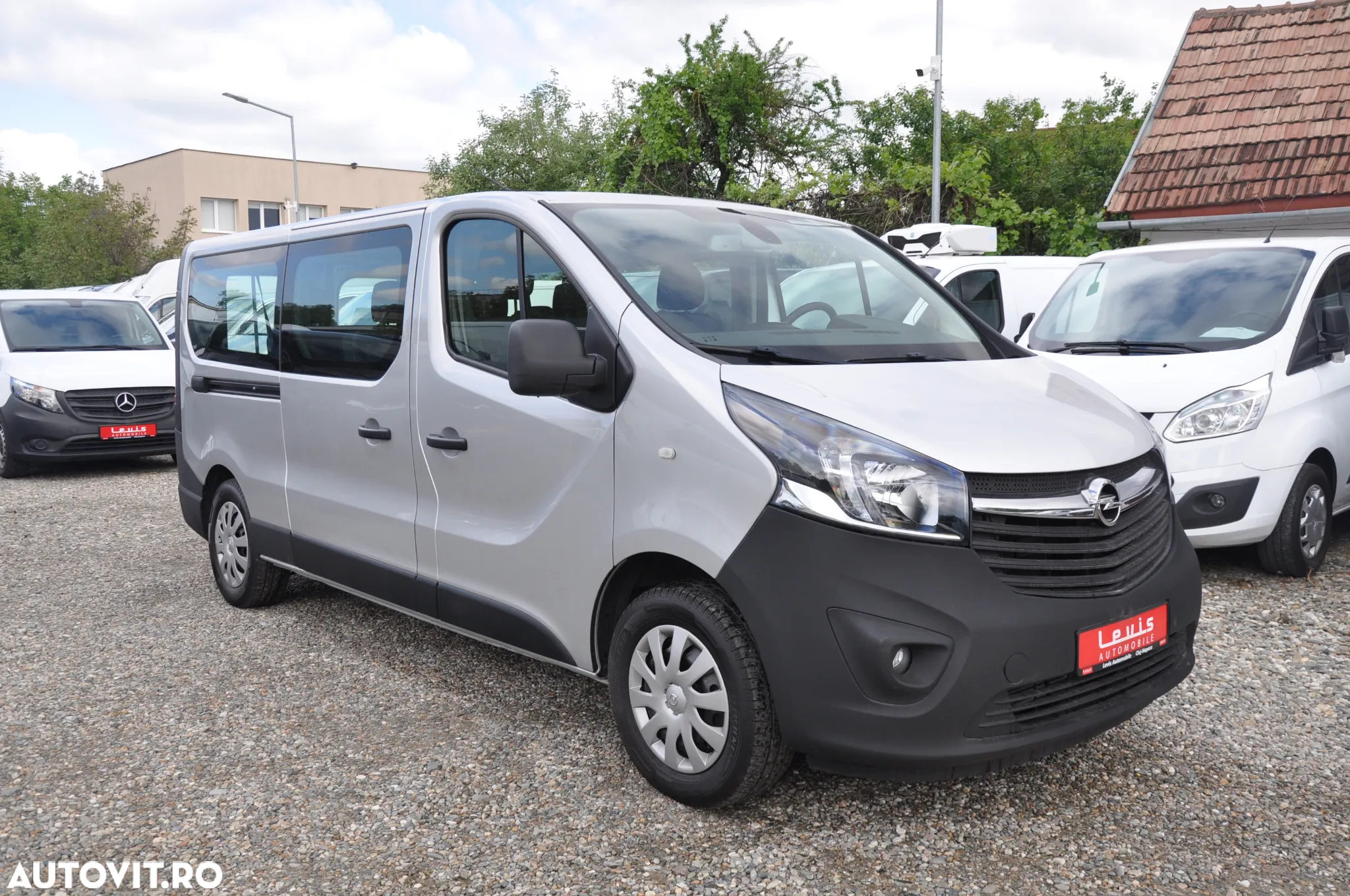 Opel Opel Vivaro L2H1 9 Locuri - 3