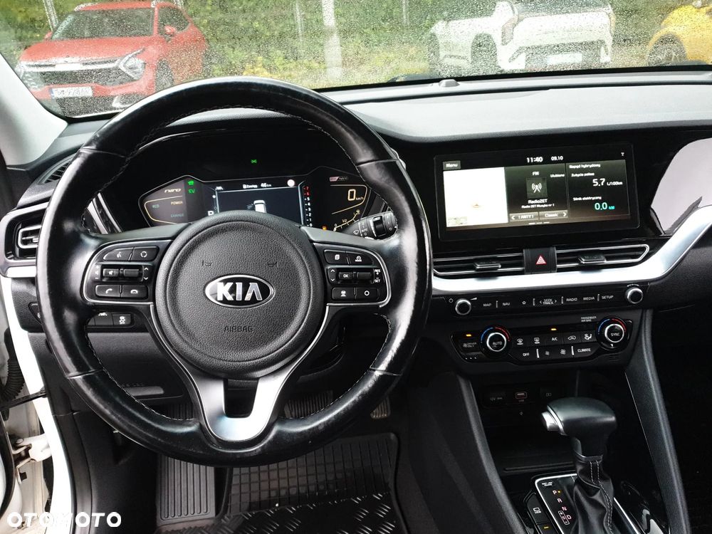 Kia Niro 1.6 GDI Hybrid L Business Line - 13
