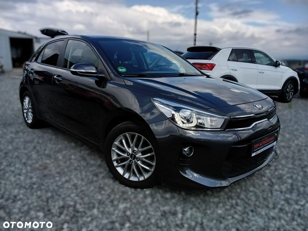 Kia Rio - 3