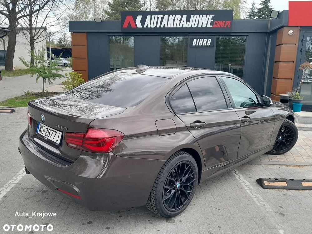 BMW Seria 3 330i xDrive Edition M Sport Shadow - 5