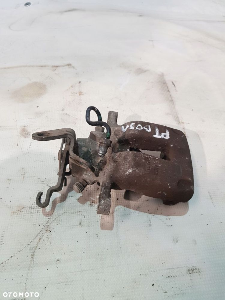zacisk hamulcowy prawy tył vw skoda audi a3 8p eur 08r 2.0 tfsi - 4