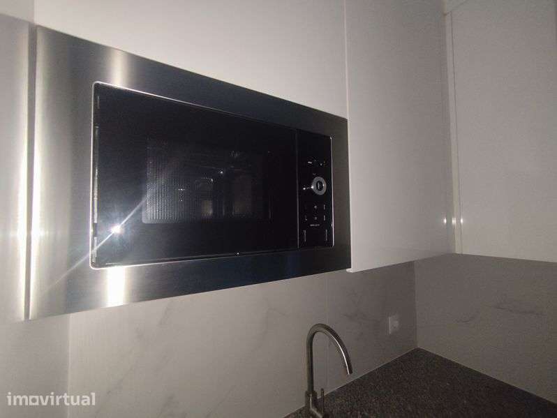 Vendo apartamento T1 + arrumos - Grande imagem: 4/9