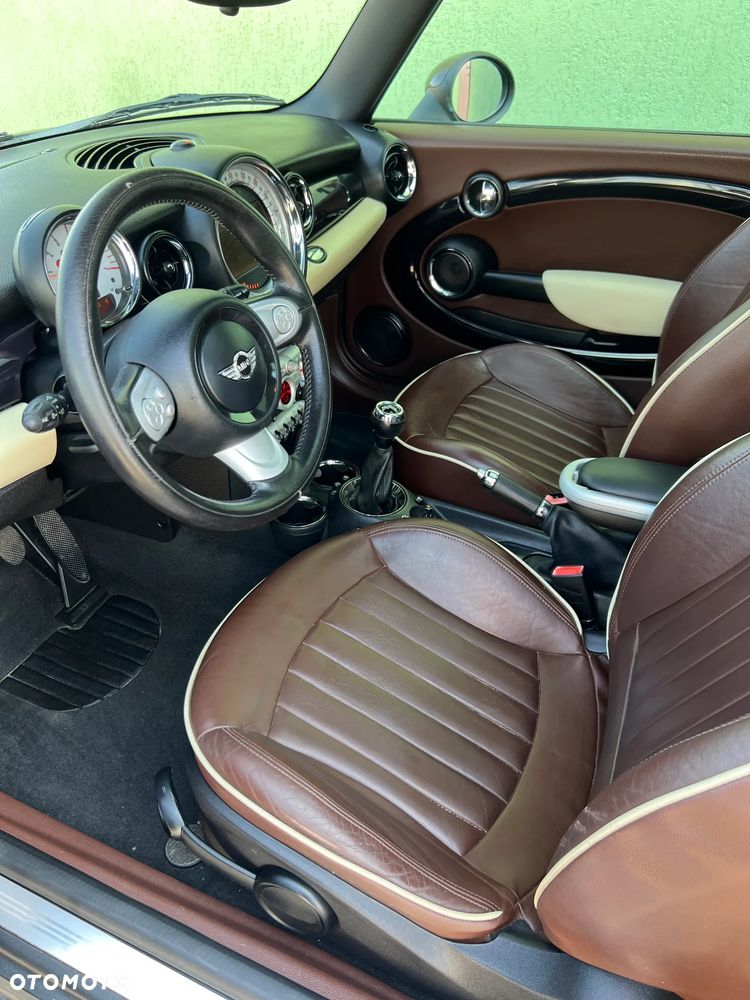MINI Clubman - 10