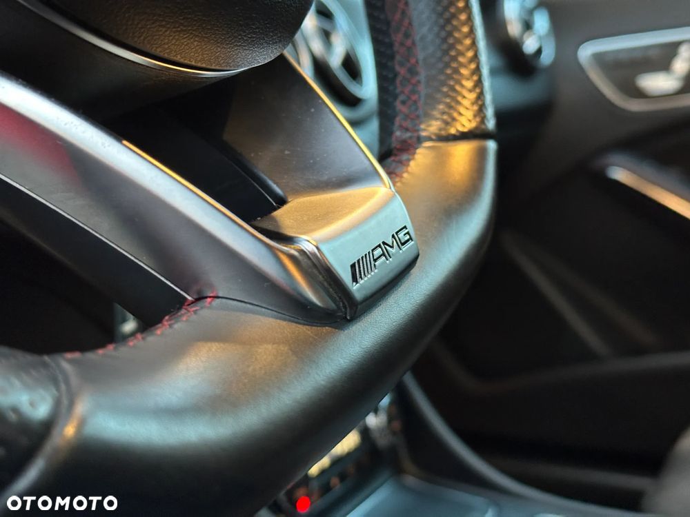 Mercedes-Benz CLA 220 d 7G-DCT AMG Line - 7