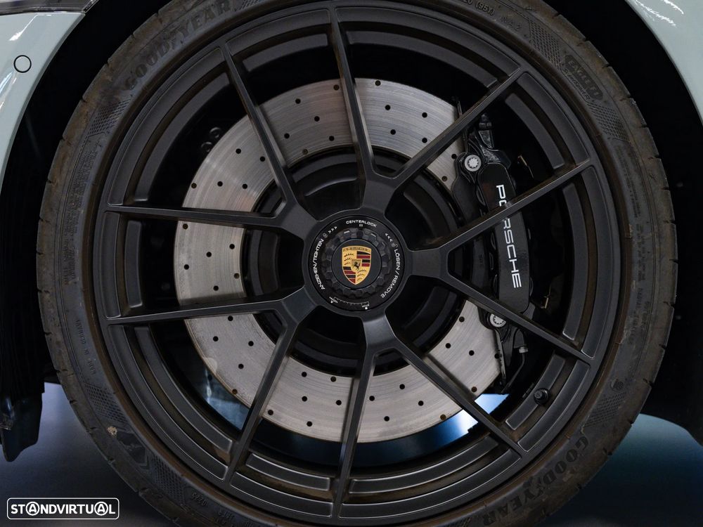 Porsche 911 (992) Carrera GTS - 25