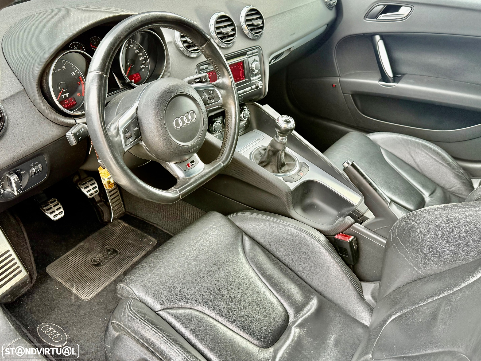 Audi TT Coupé 2.0 TFSI S-line - 34