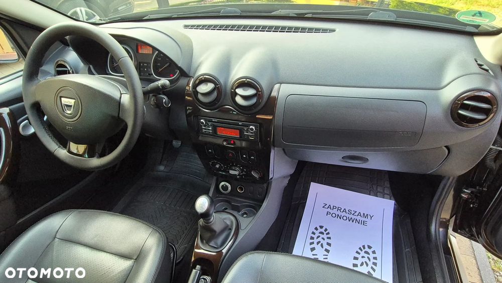 Dacia Duster 1.6 16V 4x4 Prestige - 22