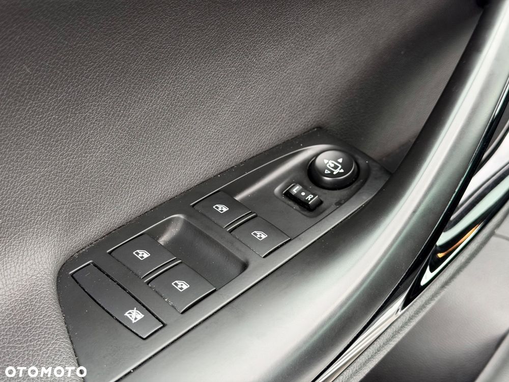 Opel Astra 1.6 D (CDTI) Automatik Innovation - 22