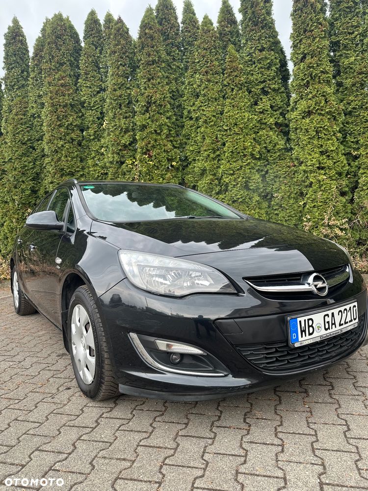 Opel Astra 1.7 CDTI DPF ecoFLEX TourerStart/Stop 105g Exklusiv - 1