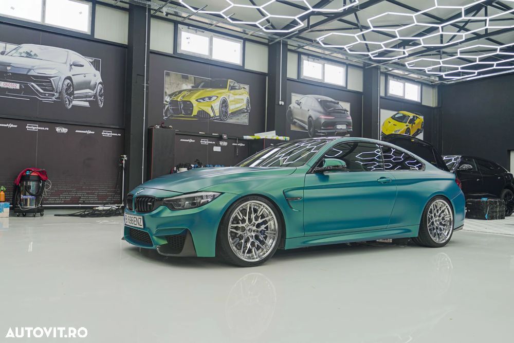 BMW M4 - 1