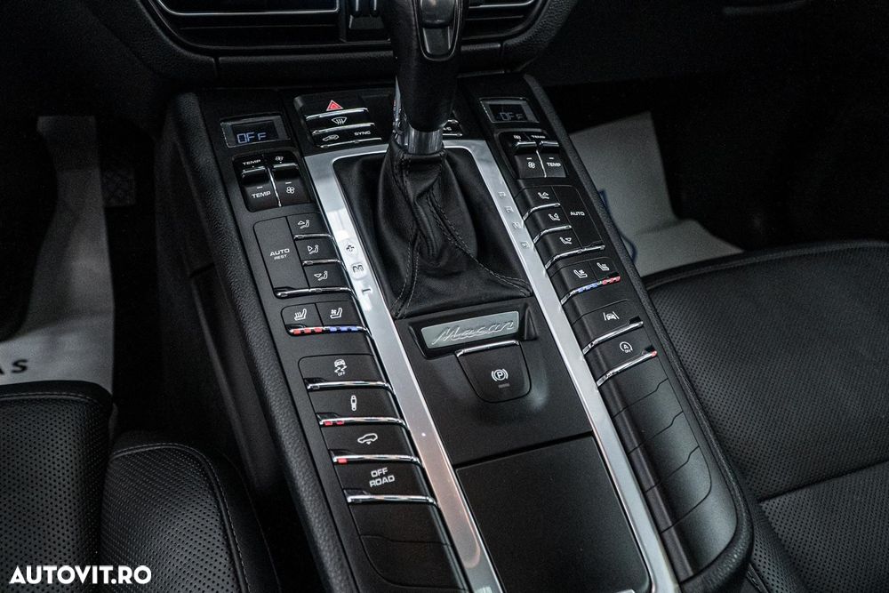 Porsche Macan S - 12
