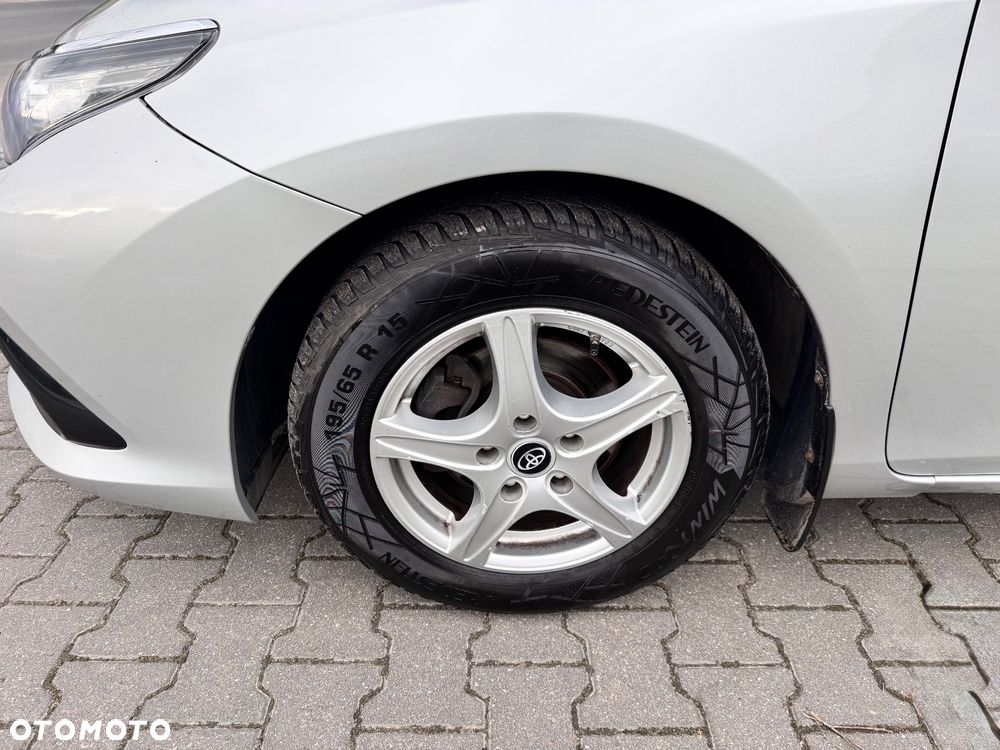 Toyota Auris 1.6 Comfort - 19