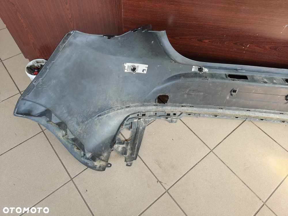 OPEL ASTRA J 4 HB lift ZDERZAK TYŁ - 6