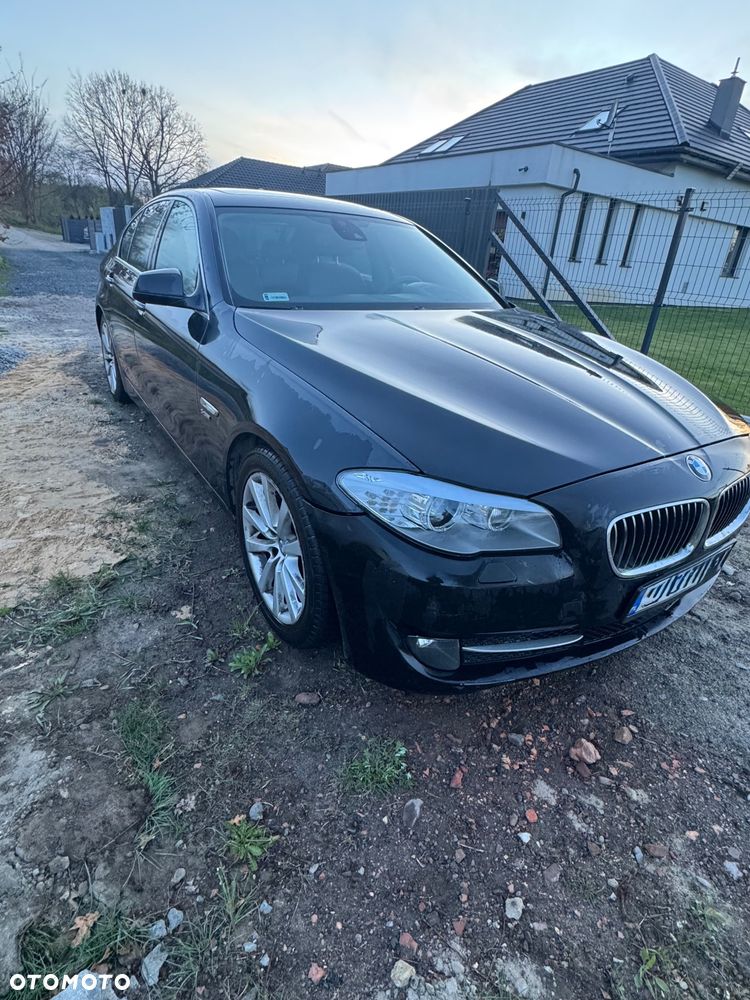 BMW Seria 5 530d xDrive - 4