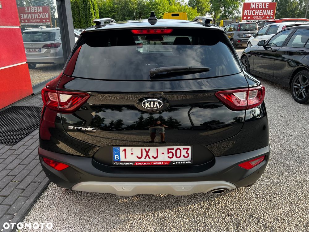 Kia Stonic 1.4 L - 34