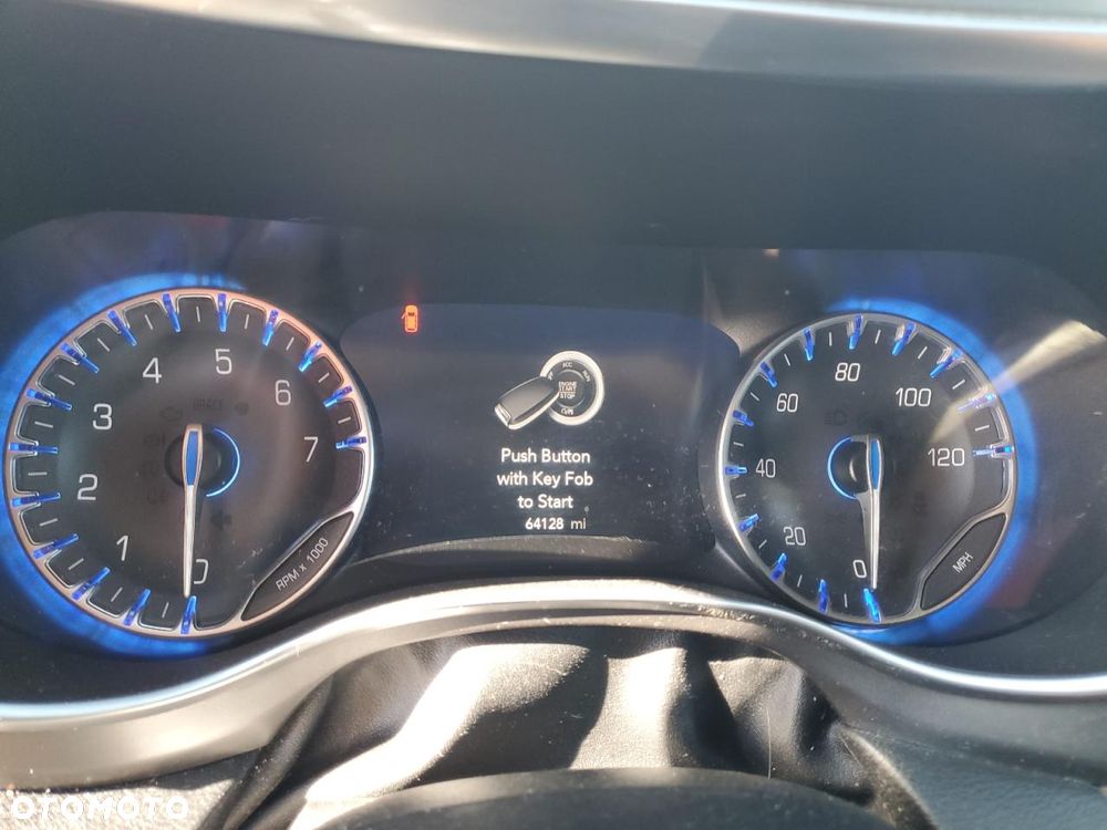 Chrysler Pacifica - 11