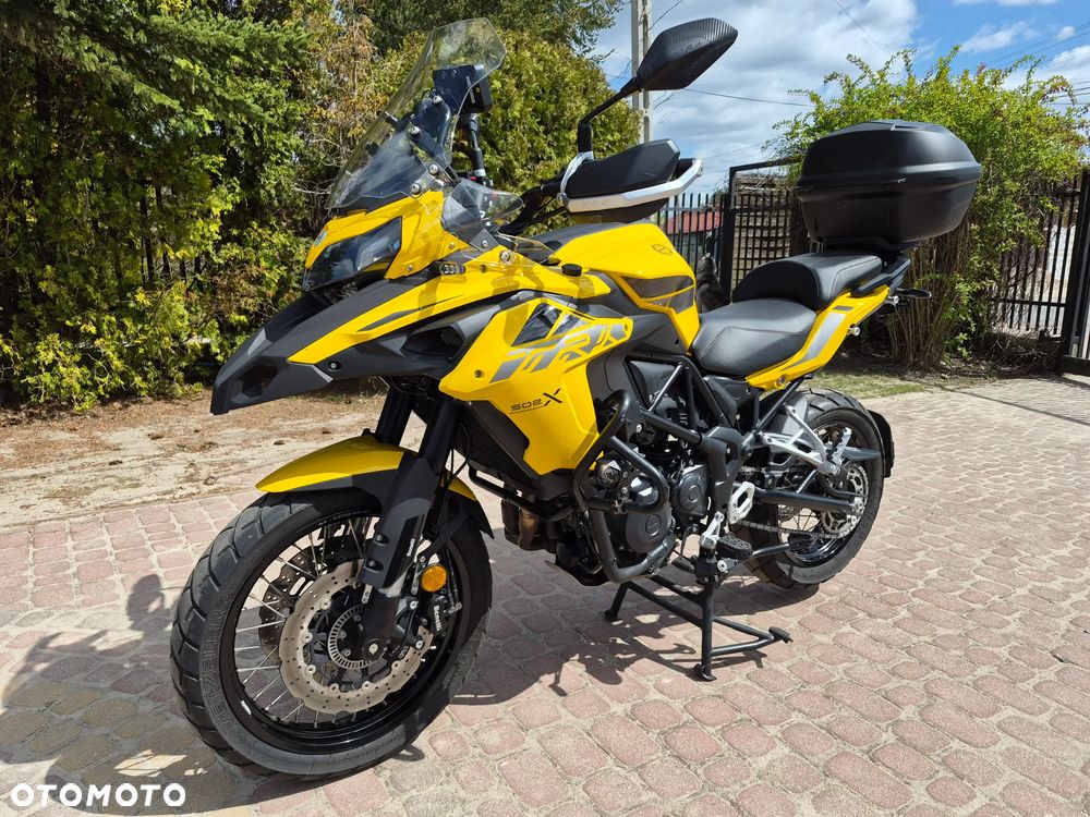 Benelli TRK 502 - 4