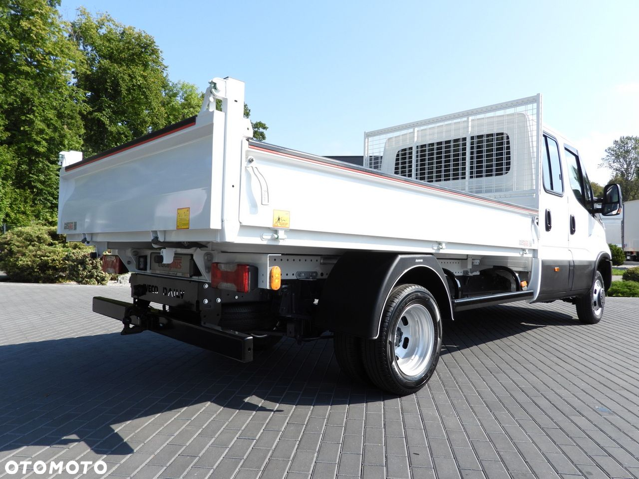 Iveco DAILY 35C16 WYWROTKA PODWÓJNA KABINA DOKA 6 MIEJSC BLIŹNIACZE KOŁA KLIMATYZACJA  160KM - 25