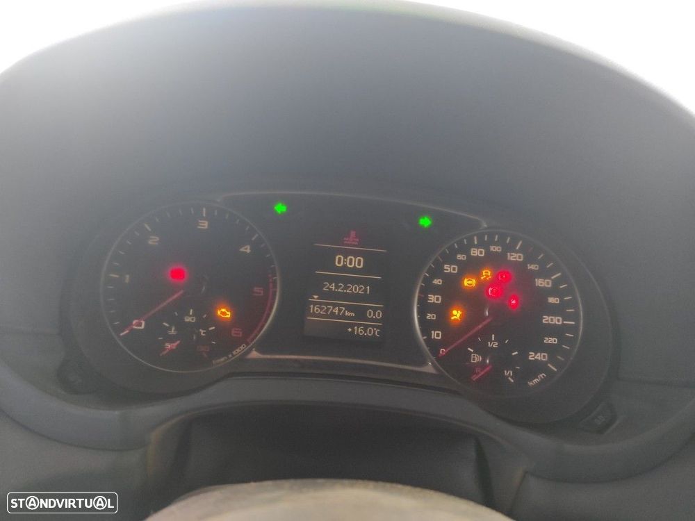 QUADRANTE AUDI A1 (8X) AMBITION - 9