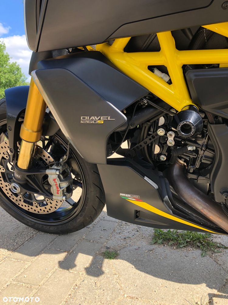 Ducati Diavel - 16