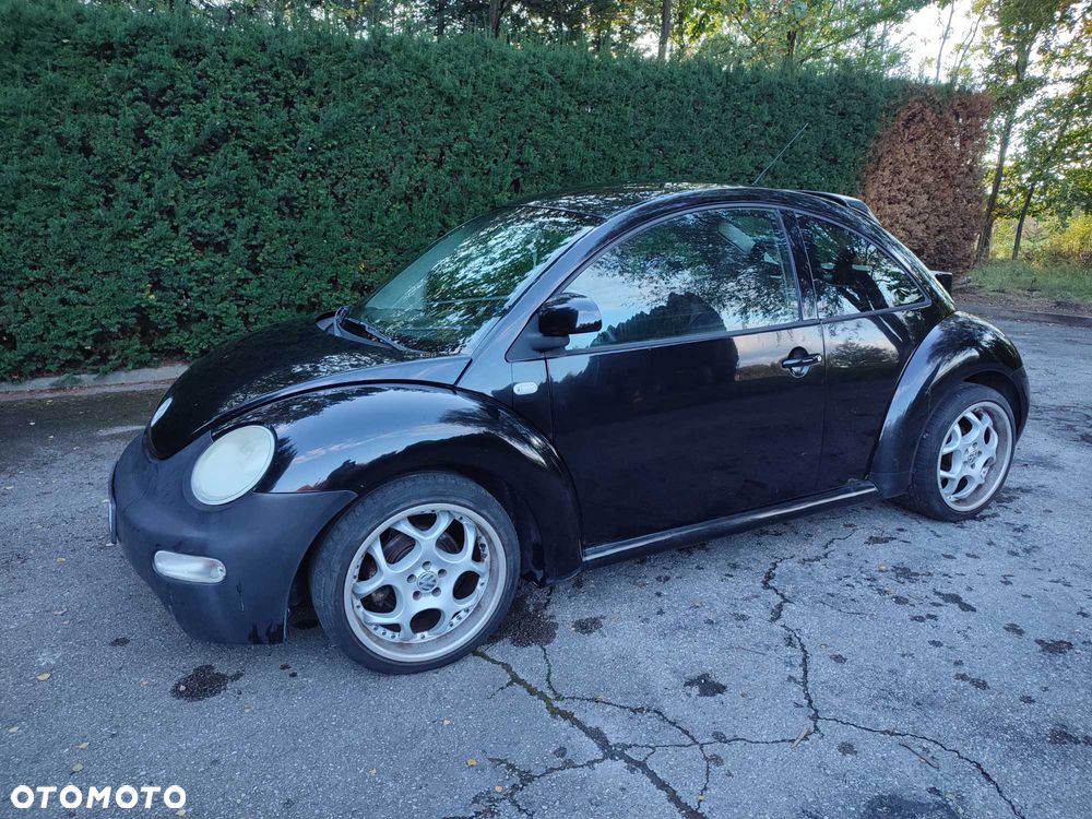 Volkswagen New Beetle - 1