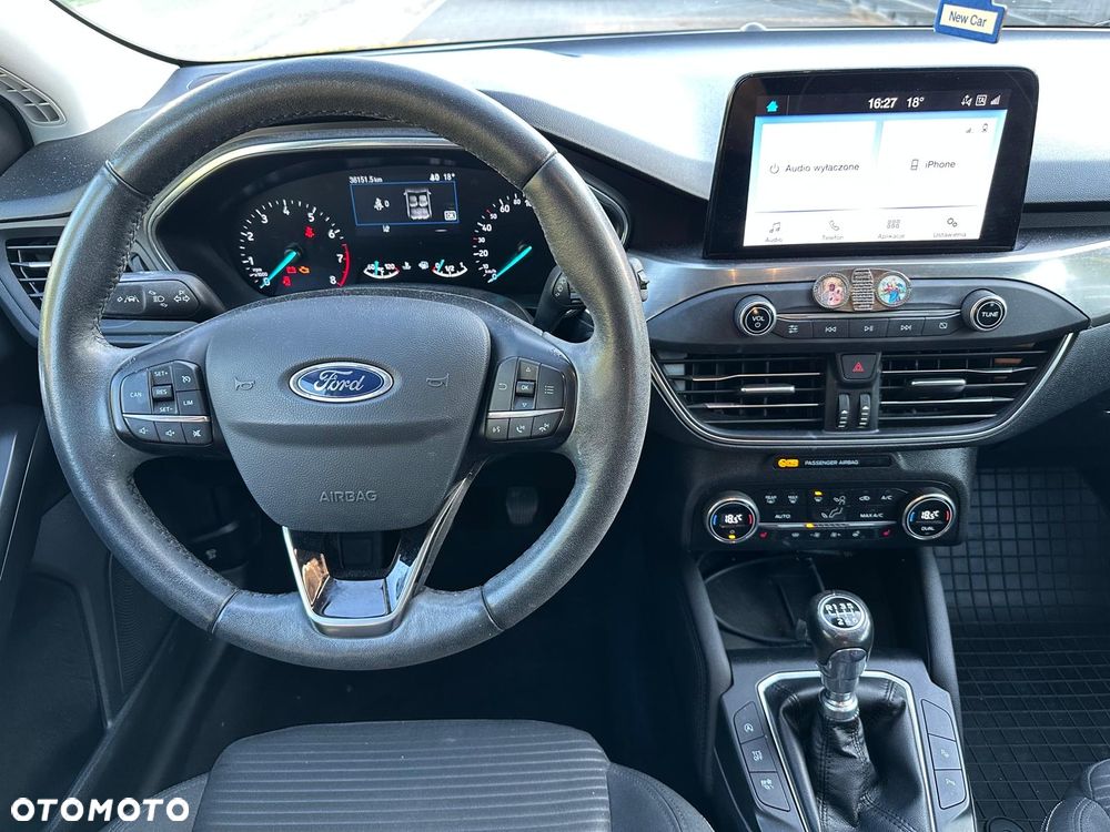 Ford Focus - 12