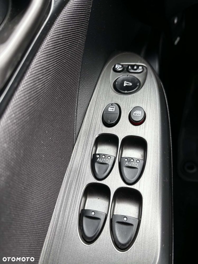 Honda Civic 1.8 Sport - 17