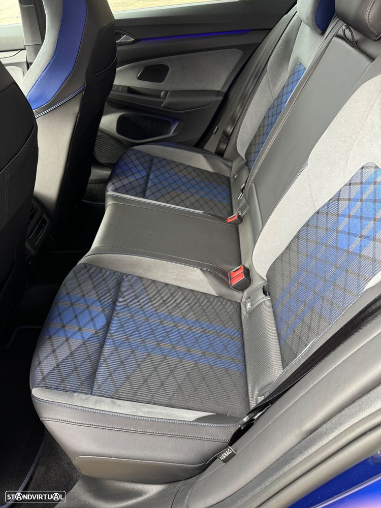 VW Golf 2.0 TSI R DSG - 44