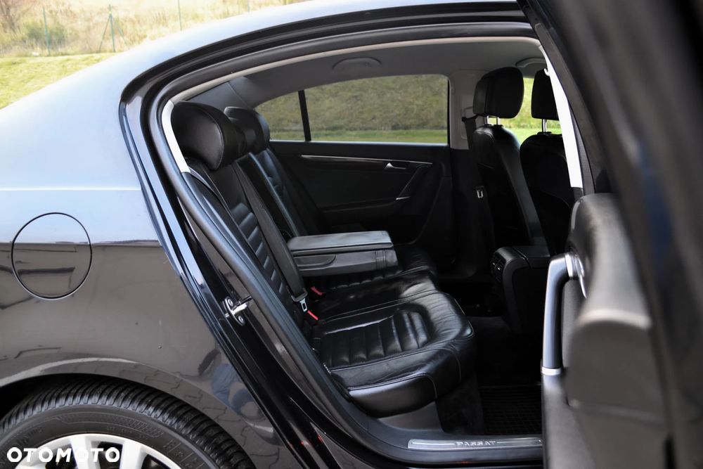 Volkswagen Passat 2.0 TDI DPF Highline DSG - 12