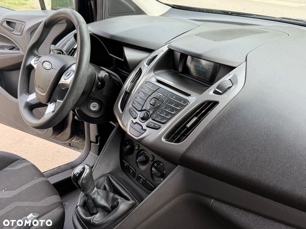 Ford Transit Connect - 17