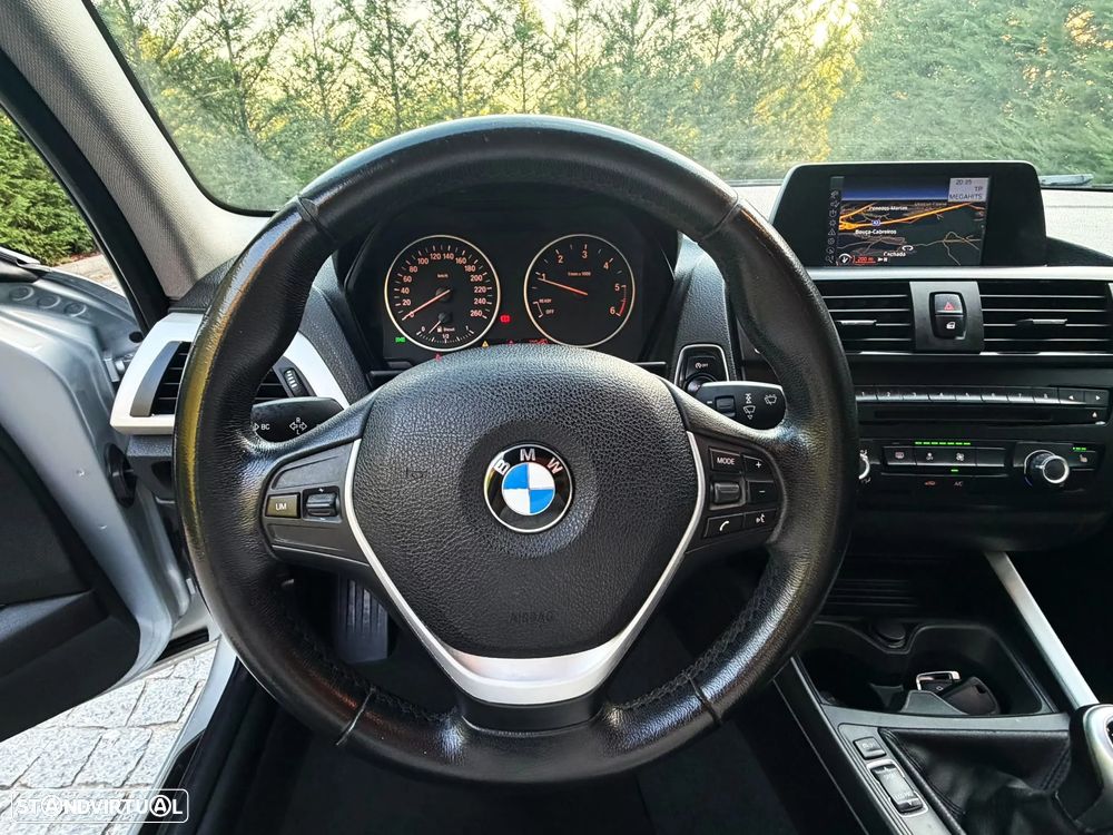 BMW 118 d Urban Line - 15